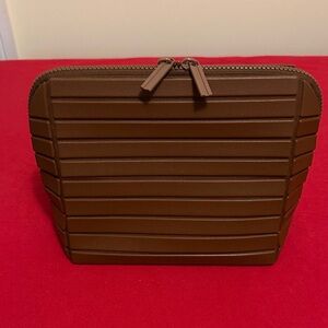 Parallelle Vicuna/Brown Ribbed Cosmetic Pouch Medium Traveller NWOT